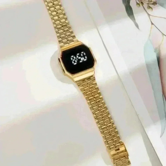 Electronic watch - Picture 4 of 5